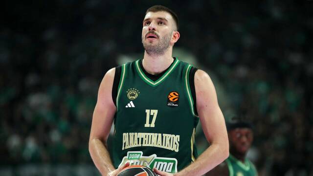 nikosrogkavopoulos intime