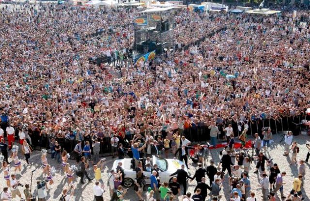 1322816297497_ORIGINAL