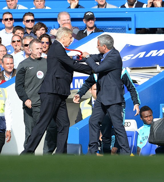 1412517355212 lc galleryImage Chelsea FC v Arsenal FC P