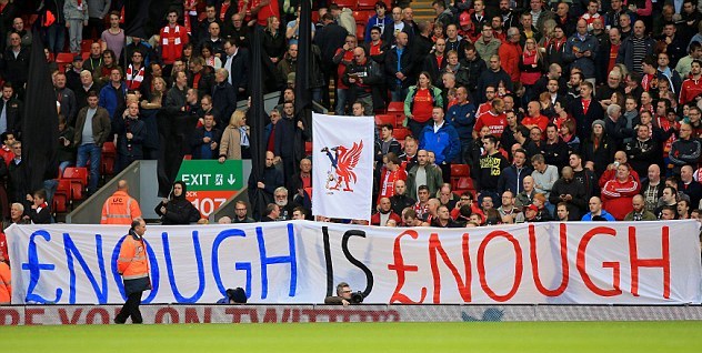 1414248646425 wps 6 Liverpool fans protest wi