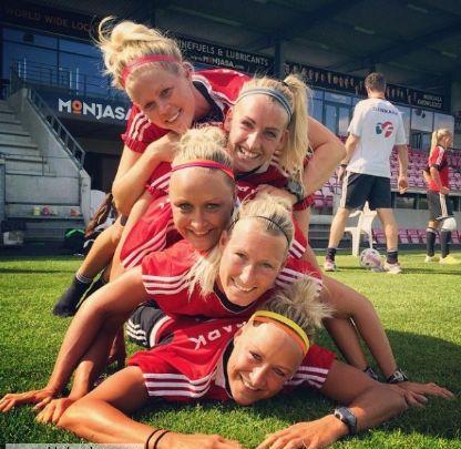 brondby-kadin-takimindan-cok-konusulacak-poz x 68698 b copy