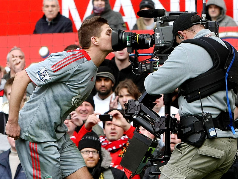 Steven-Gerrard-Manchester-United-Liverpool-Pr 2003423