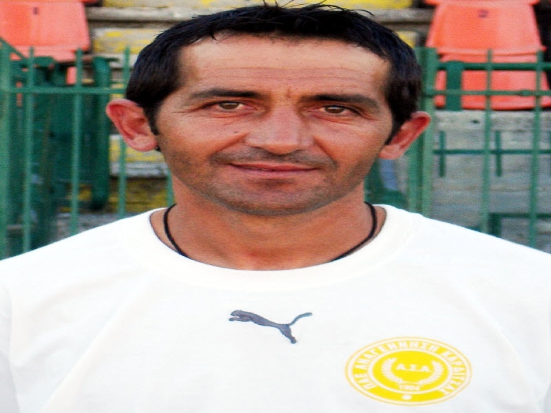 Με Καραγιάννη για παραμονή