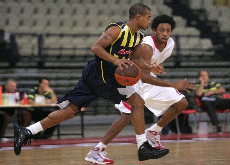 Γκριρ: «Στο φάιναλ φορ εμείς και ο Ολυμπιακός»