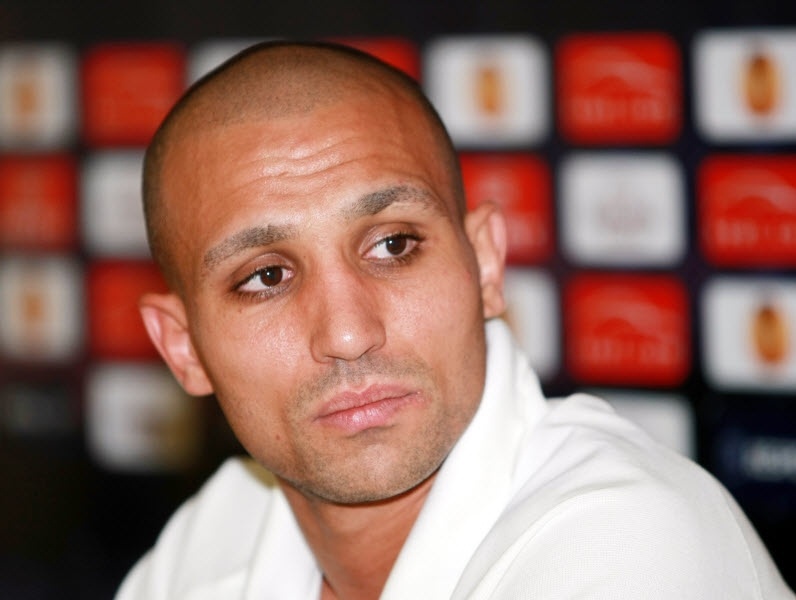 Τέλος και τυπικά ο Τζεμπούρ