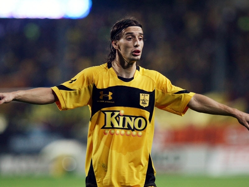 Μπήκαν στο πρόγραμμα Χαβίτο, Ρονάλντο