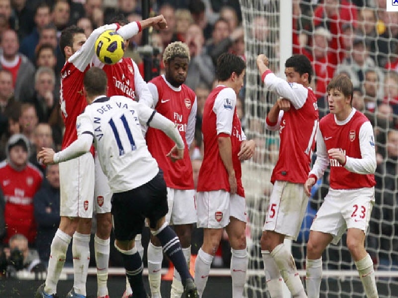 Στον τελικό η Άρσεναλ
