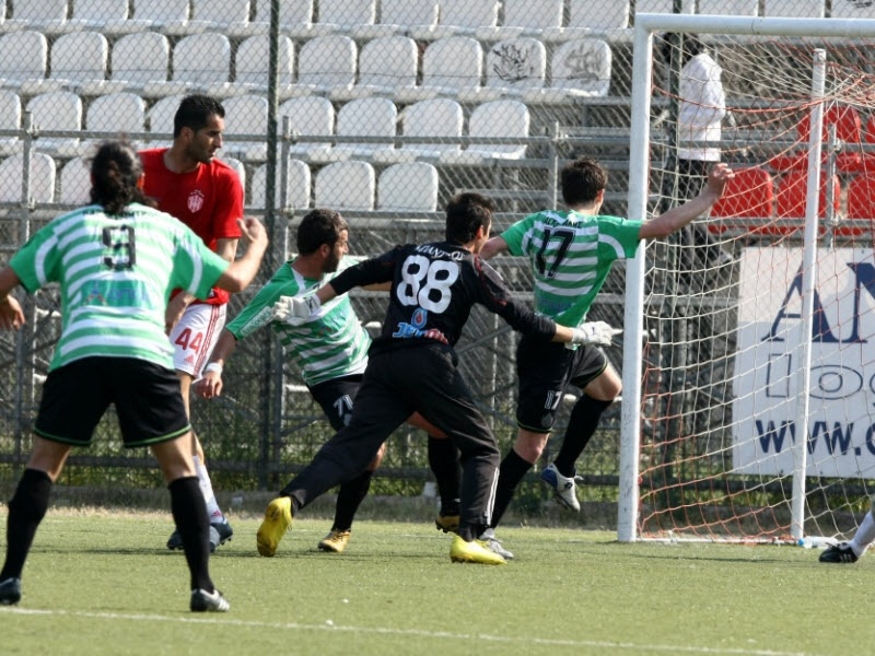 Ανακοίνωσε Βρεττό ο ΠΟΑ