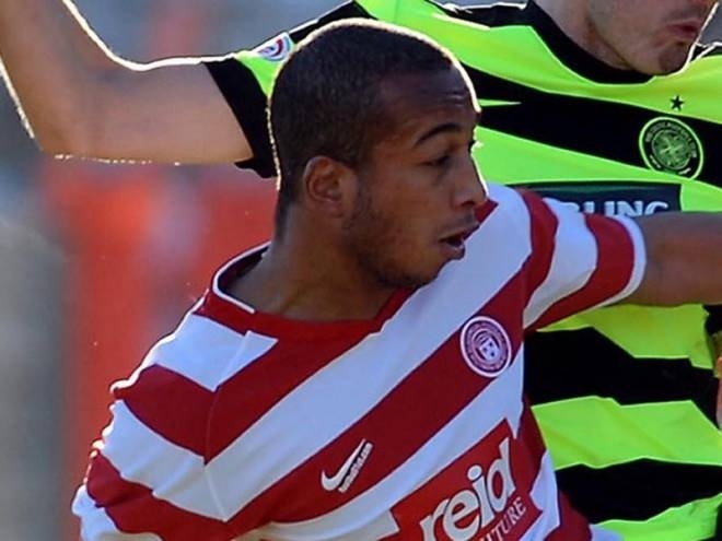 Υπέγραψαν Τόμας και Χάτζης