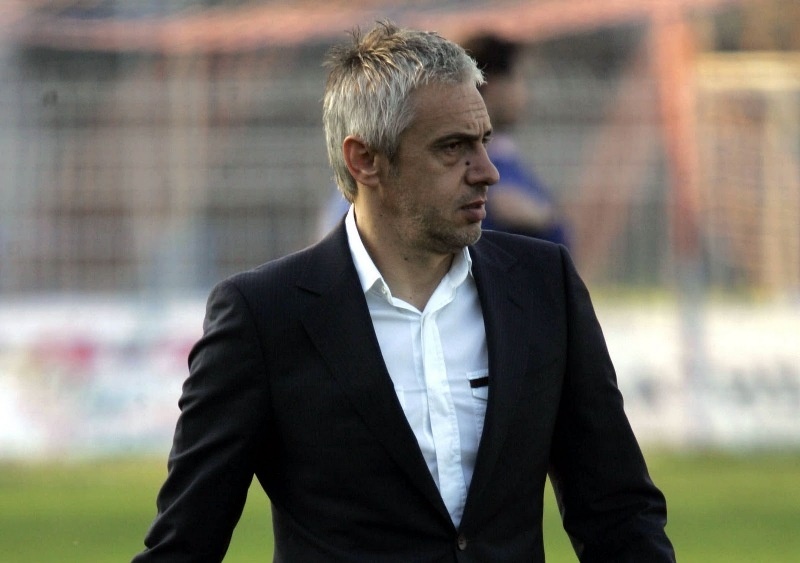 Εκτός και ο Όλιβερ