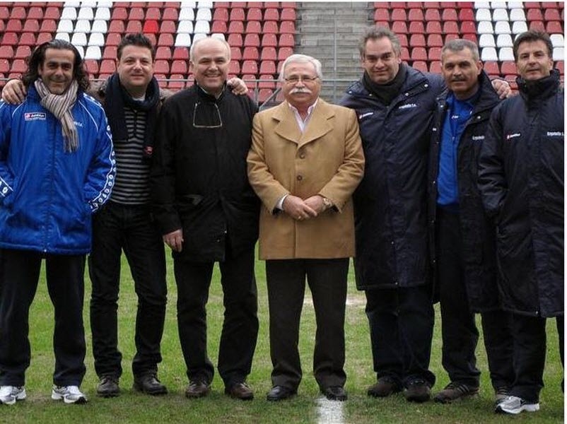 Οι επαφές με την Ουτρέχτη