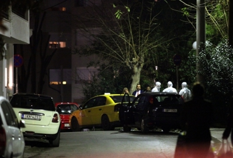 Επίπλωναν κρησφύγετο στη Νέα Χαλκηδόνα