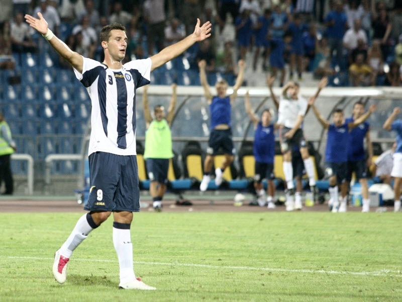 «Του εύχομαι να αφομοιώσει γρήγορα το αγγλικό στυλ»