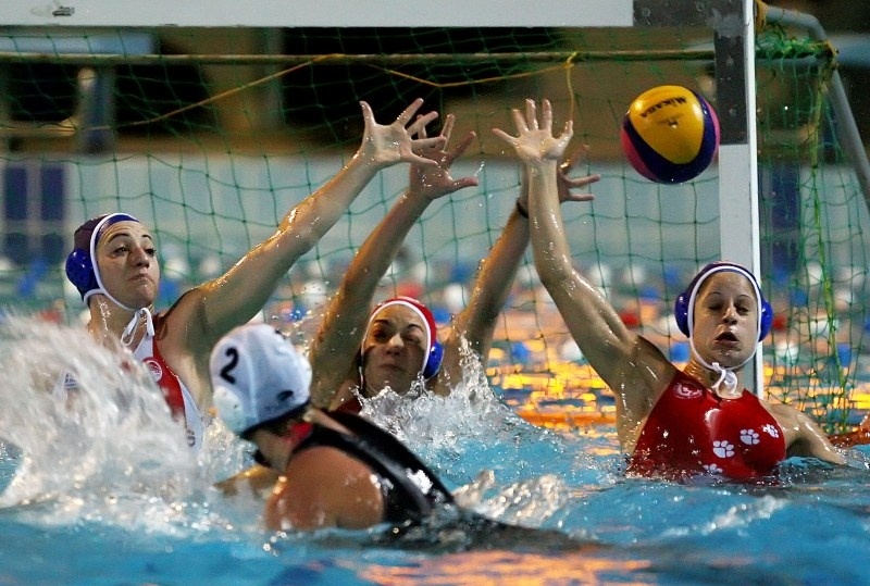 Οι «μάχες» των κοριτσιών