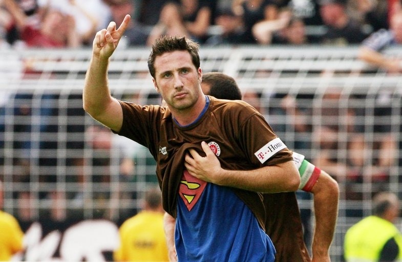 Νίκη παραμονής για Σανκτ Πάουλι