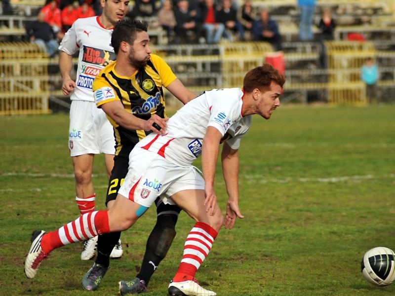 Κλείνει Αθανασόπουλο η Παναχαϊκή