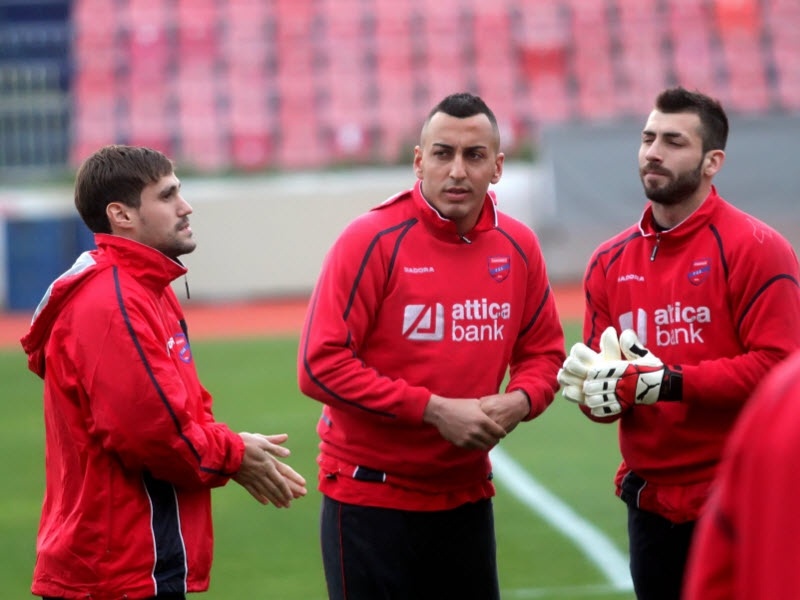 Με Όμο, χωρίς Γκαλίτσιο