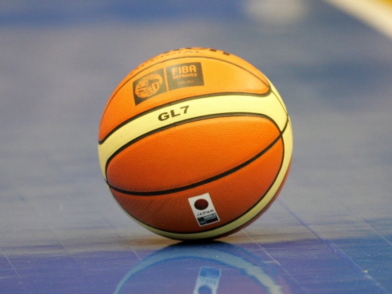 Άνετη νίκη ο Κόροιβος