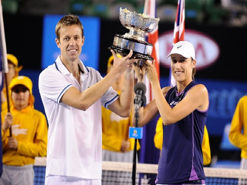 Νέστορ και Σρεμπότνικ νικητές στο μικτό