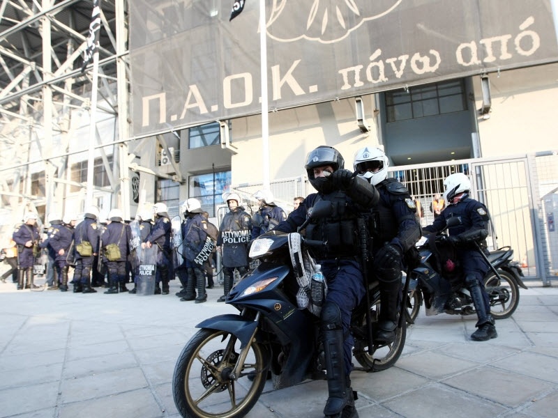 Πετάει, πετάει  το ελικόπτερο;