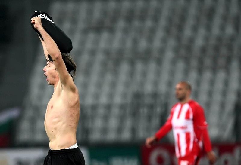 «Αφιερωμένη στον Πάμπλο»