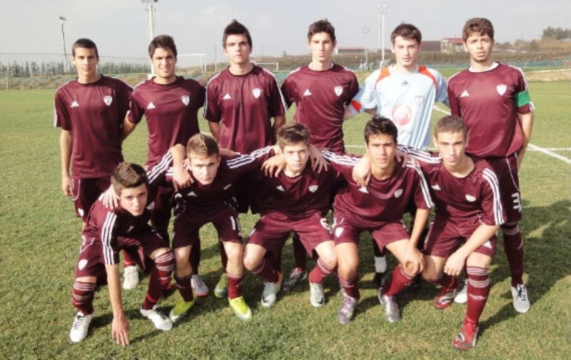 Λάρισα-Καβάλα 4-1 (Κ17)