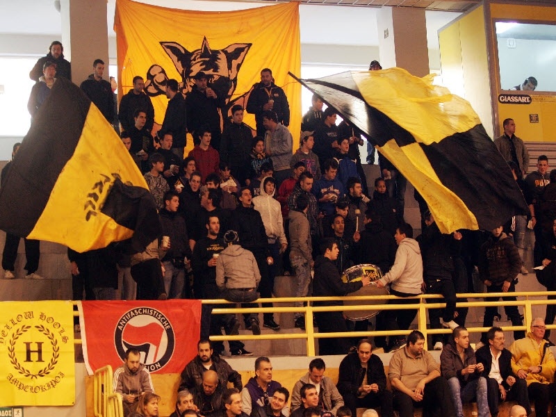 Πρόστιμο για τα συνθήματα