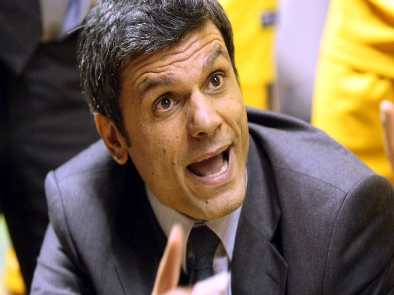 Κορωνιός: «Πόλεμος επιβίωσης»