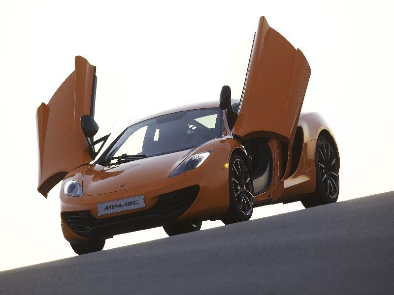 McLaren MP-12C