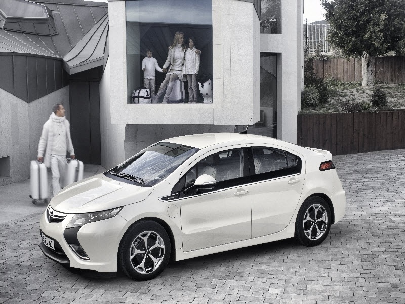 Στην παραγωγή το Ampera
