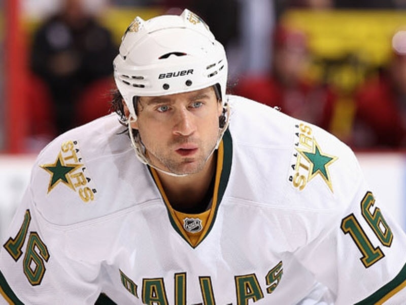 Επιστροφές στους Stars