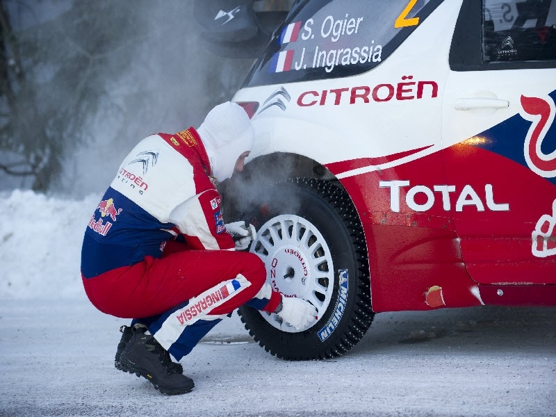 Πρόβλημα με τα ελαστικά στο WRC