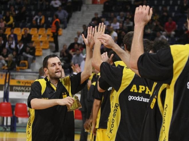 Παρών και ο Κουμπούρας