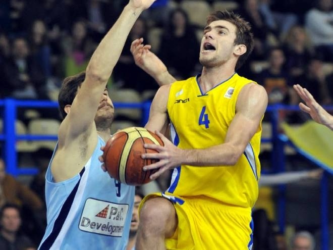 Μπιλμπάο για Μάντζαρη