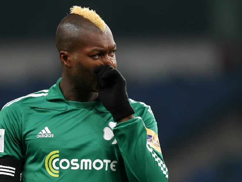 Περιμένοντας τον Σισέ