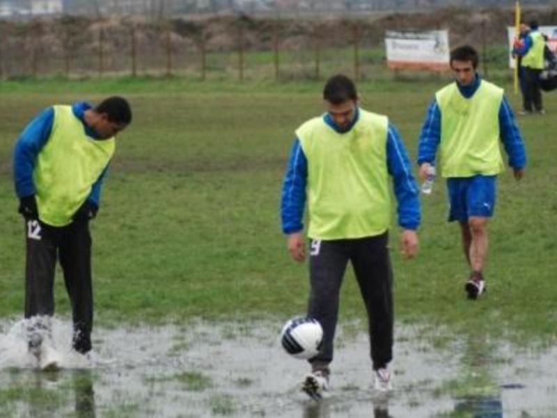 Προπόνηση στη λάσπη