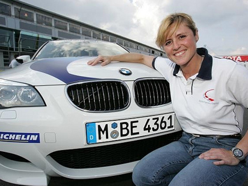 Η BMW μένει η Σαμπίν φεύγει
