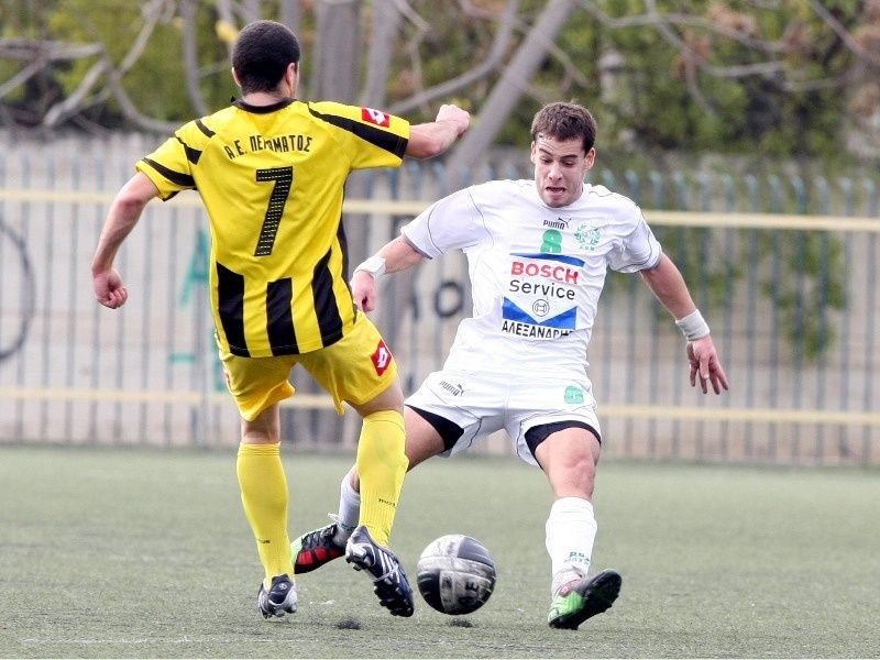 Πέραμα-Αήττητος Σπάτων 1-1