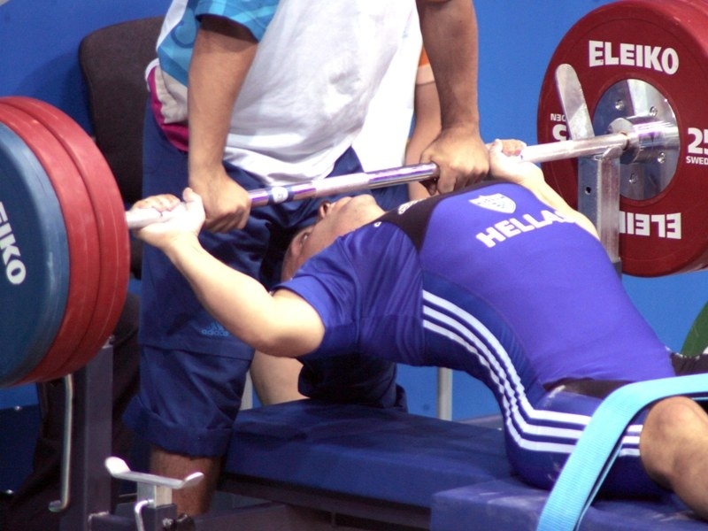 Ένα χρυσό, ένα χάλκινο