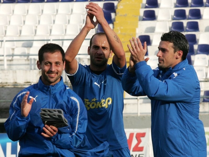 Χωρίς τον 12ο στο πλευρό του