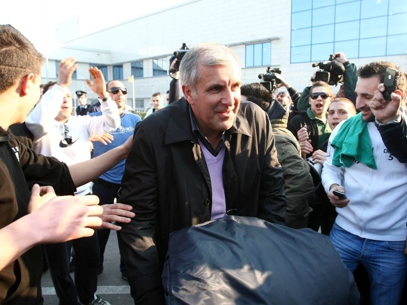 Αποθεωτική υποδοχή (photos)