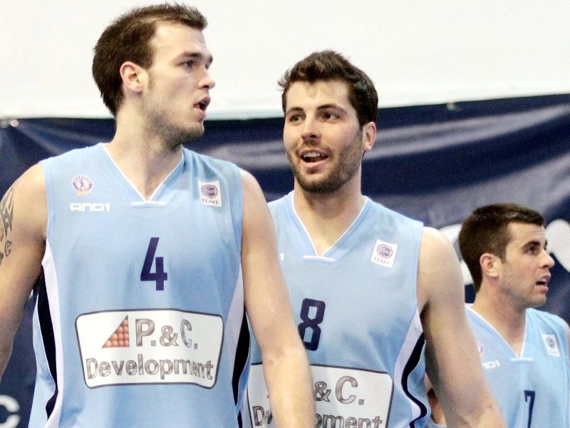Κολοσσός για play off!