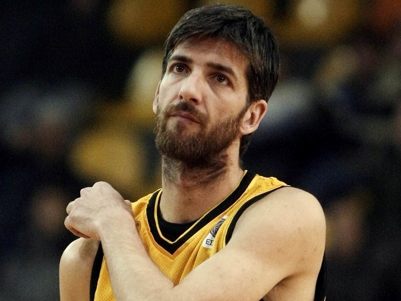 «Θα γίνω αρχιμανδρίτης»