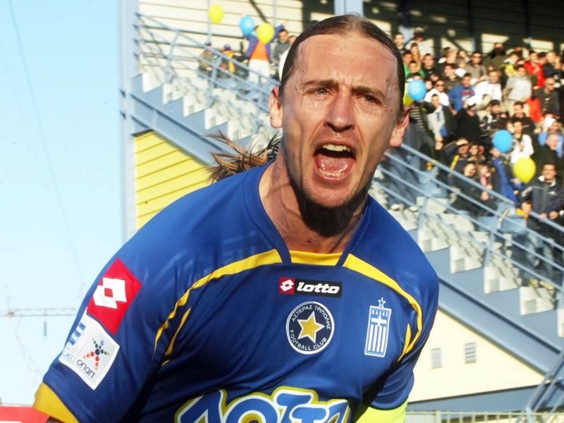 Μπουνιές στην Τρίπολη!