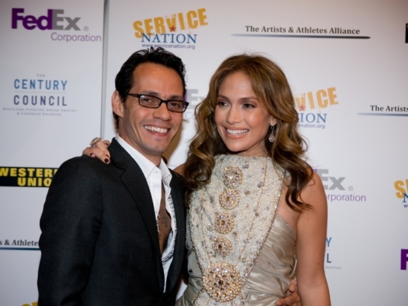 Η Τζένιφερ Λόπεζ στα... πατώματα