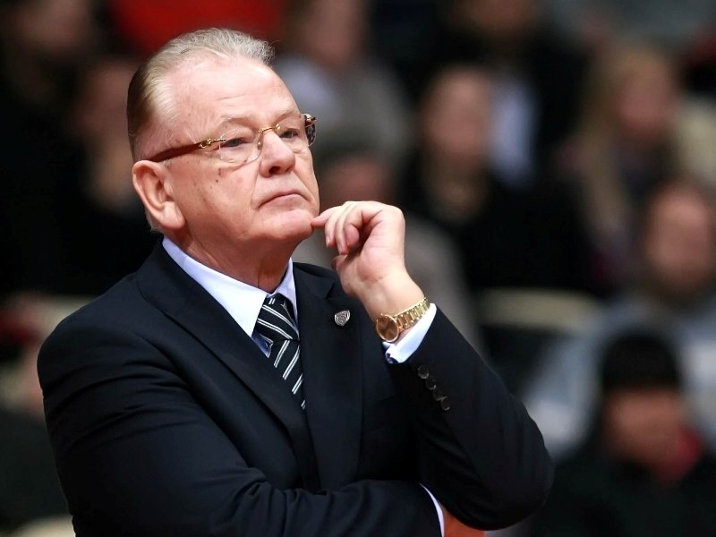 «Να δείξουμε χαρακτήρα»