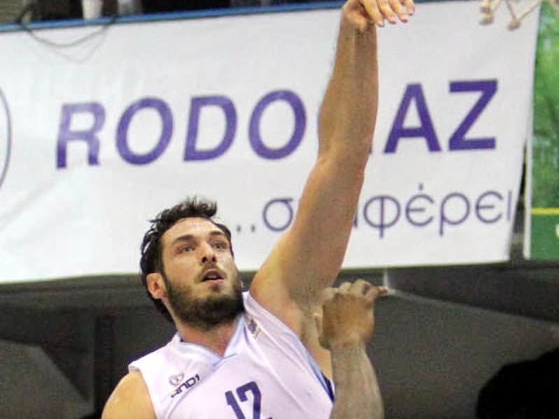 Τρεις οι απόντες