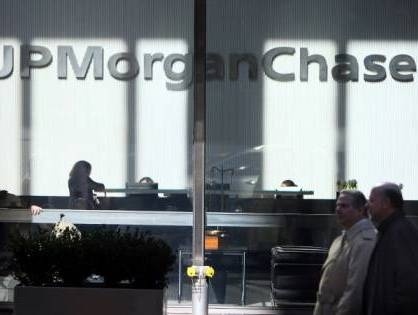 Άνοδος στα ελληνικά spreads