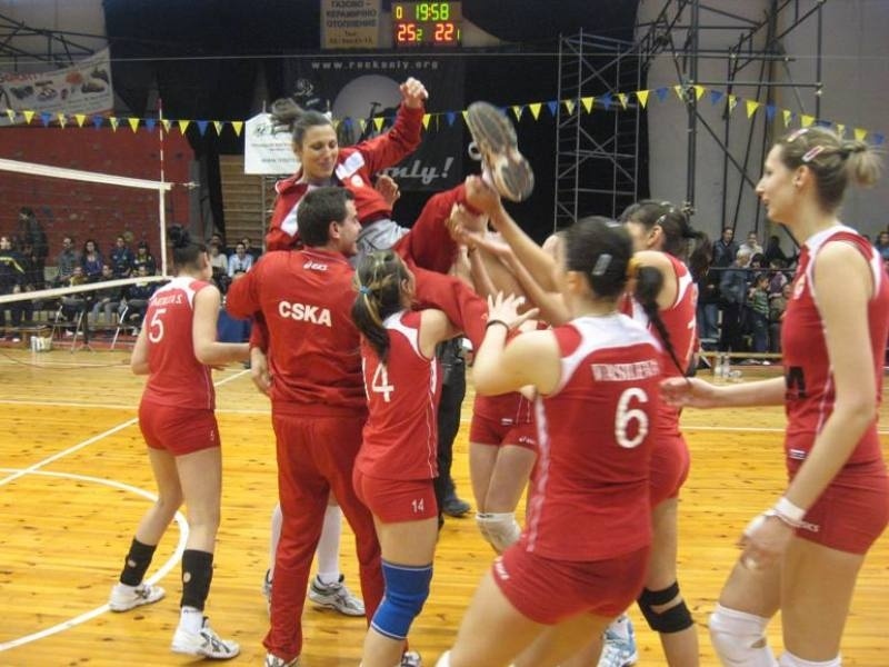 Χωρίς ανταγωνισμό