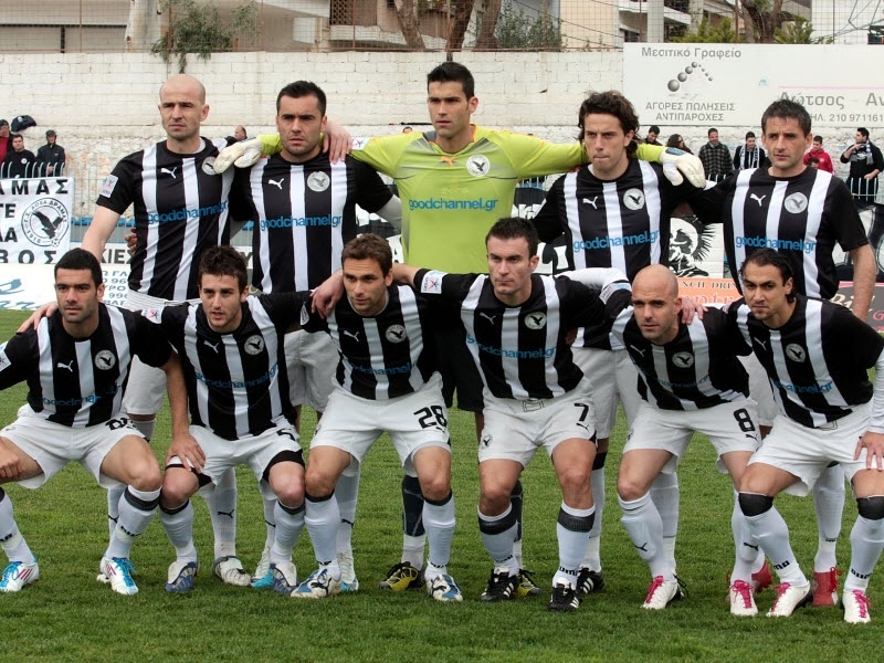 Με αξιώσεις για σερί